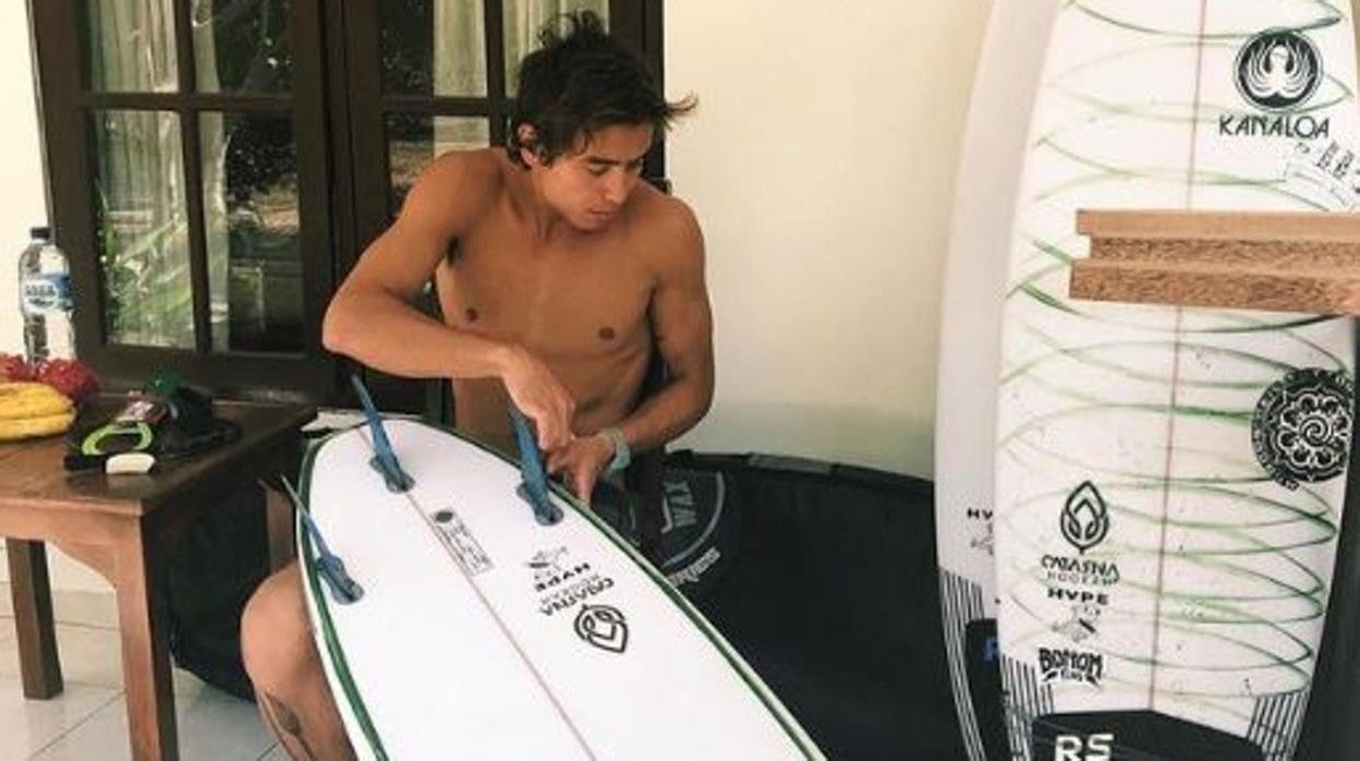 El surf, otra vez de luto: muere a los 23 años la promesa brasileña Pedro Tanaka