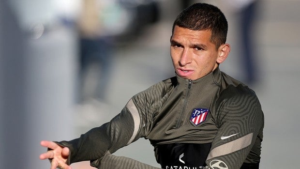 Torreira: «Mi agente me va a matar, pero no quiero jugar más en Europa»