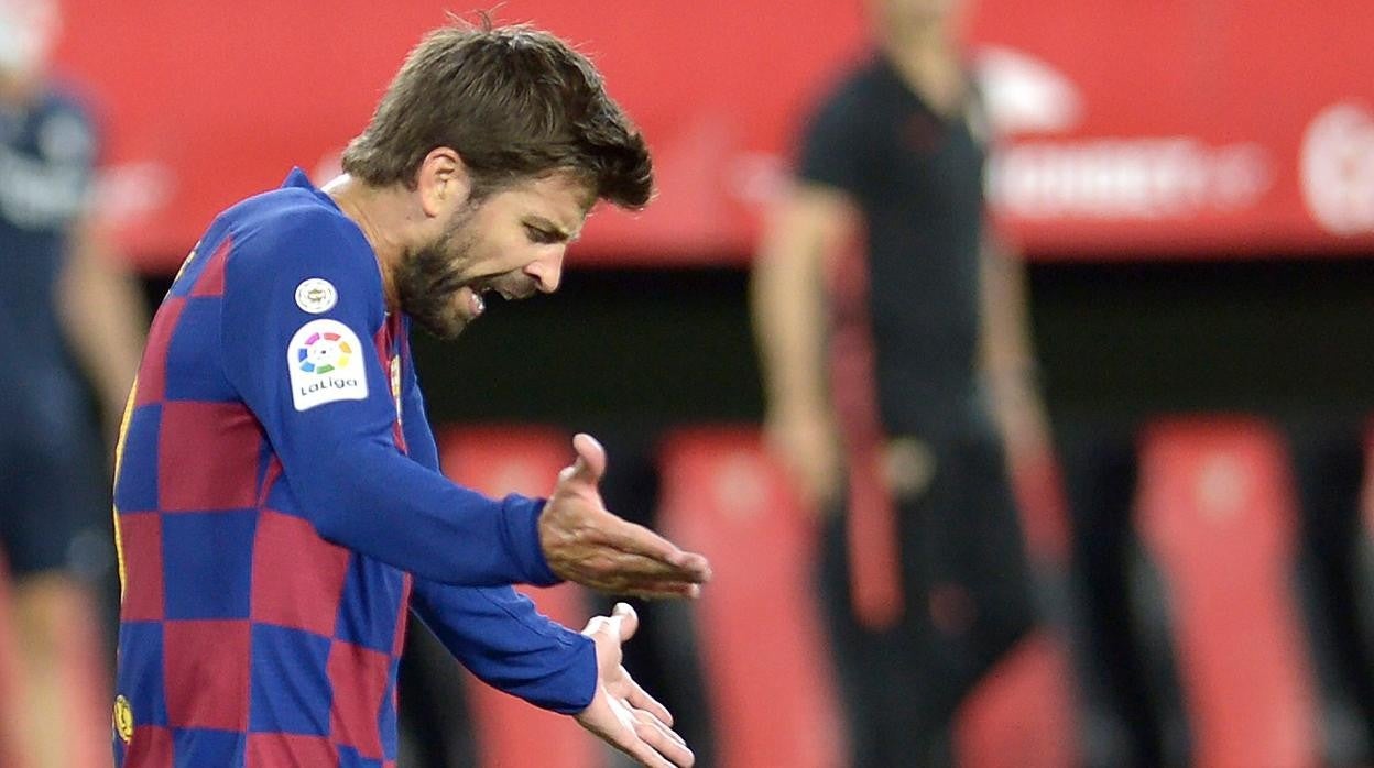 Gerard Piqué, durante el partido del Barcelona ante el Sevilla