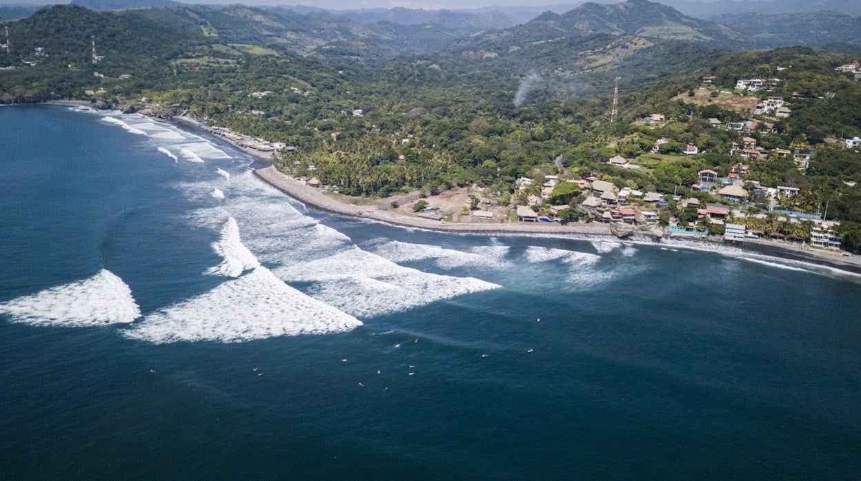 Cita clave para el Equipo español de surf absoluto