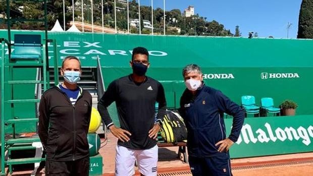 Toni Nadal entrenará a Felix Auger-Aliassime