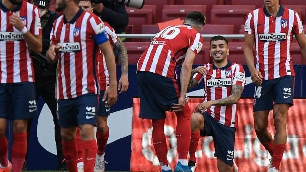 Así fue la excepcional maniobra de Correa en el segundo gol