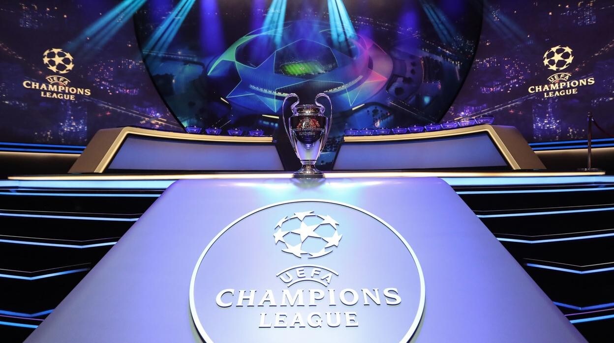 La UEFA da luz verde a la nueva Champions League