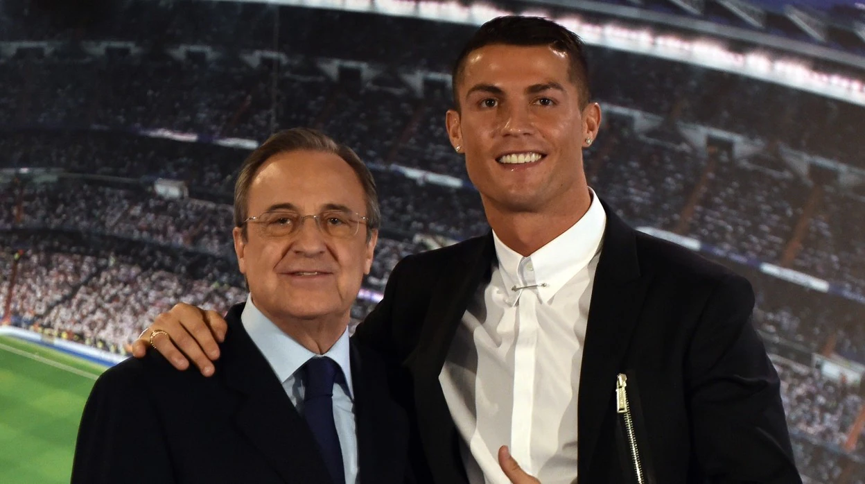 Florentino Pérez, con Cristiano Ronaldo, en una foto de 2017