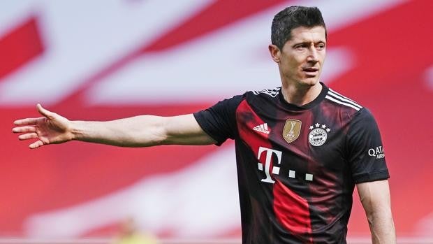 Robert Lewandowski, ¿otra pieza de caza mayor en el mercado?