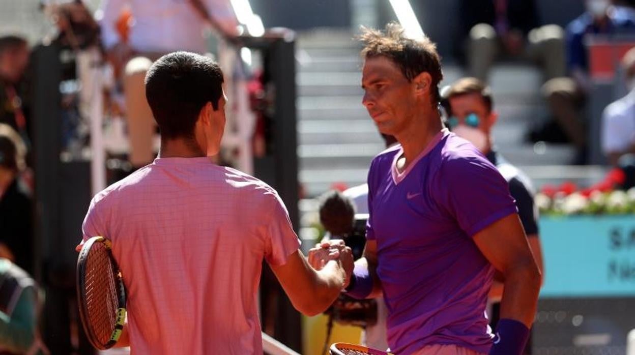Alcaraz felicita a Nadal