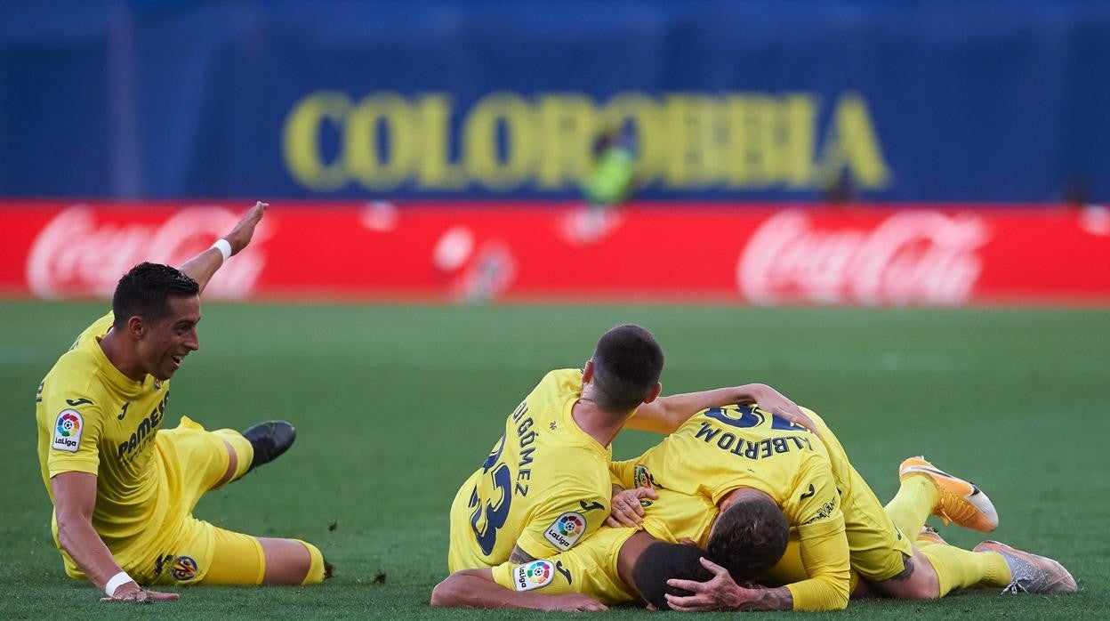 Los jugadores del Villarreal celebran uno de los goles frente al Sevilla (4-0) el pasado domingo