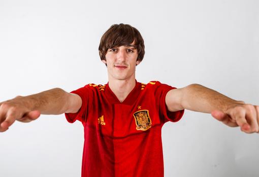 El barbateño Bryan Gil aspira a formar parte de la selección española en la Eurocopa.