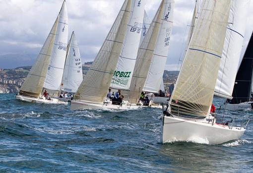 Quince equipos en la Liga Femenina, que arranca en Getxo