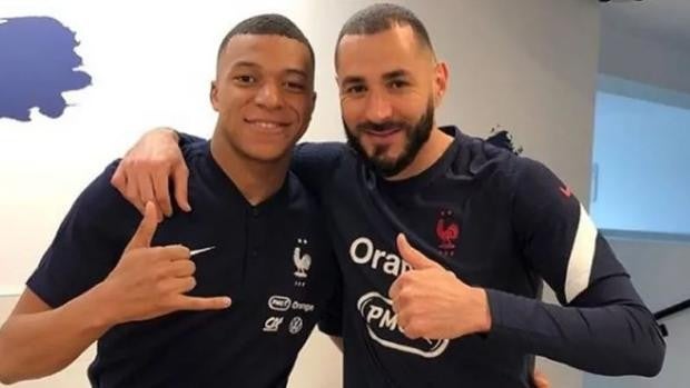 Mbappé y Benzema continúan escenificando su sintonía