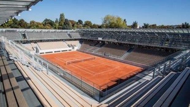 Alerta en Roland Garros por la explosión controlada de un coche sospechoso