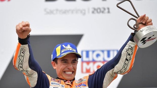 Marc Márquez resucita en su circuito talismán