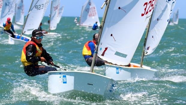 Xavier García Olle, directo al oro en el Europeo de Optimist