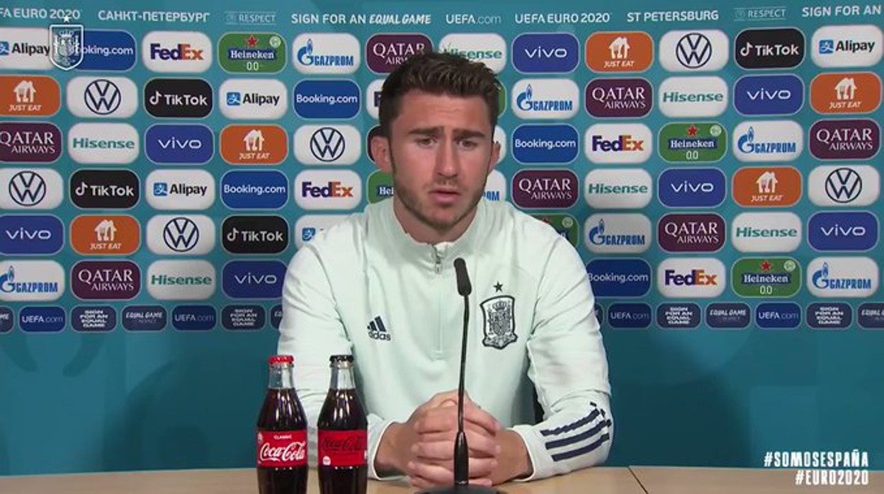 Laporte y las críticas a la defensa: «Si metes cinco goles y recibes tres, pasas; eso es lo más importante»