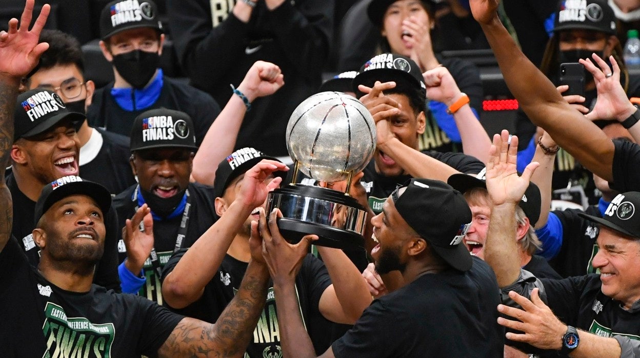 Los Bucks, campeones del Este, jugarán las Finales contra los Suns