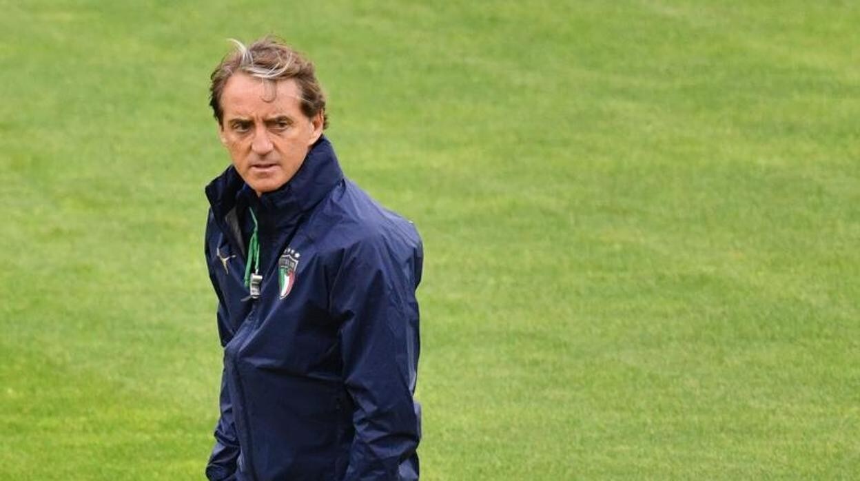 Mancini en el entrenamiento de Italia