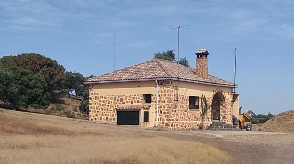 Casa construida en medio del monte del término de Lugar Nuevo, en el municipio de Andújar