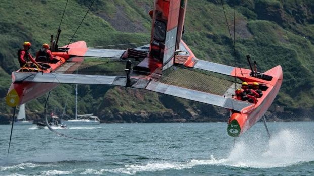 El F50 «Victoria» defiende en Plymouth el liderato del Circuito SailGP