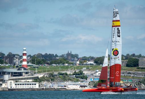 El F50 «Victoria» defiende en Plymouth el liderato del Circuito SailGP