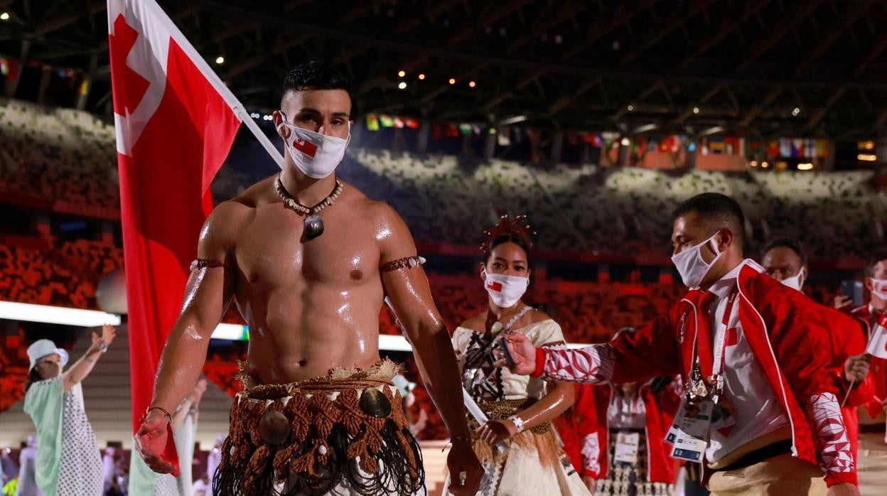 Taufatofua, durante la gala inaugural de los Juegos de Tokio