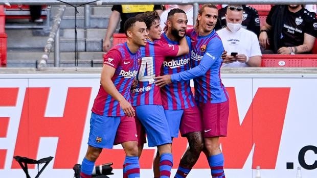 Memphis Depay ya genera ilusión en la afición del Barça