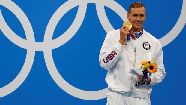 Dressel se corona con cinco oros y dos récords del mundo