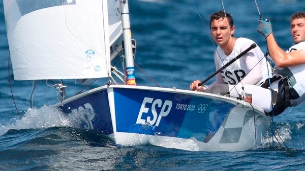 Jordi Xammar y Nico Rodríguez, última opción de medalla para la vela española en Tokio