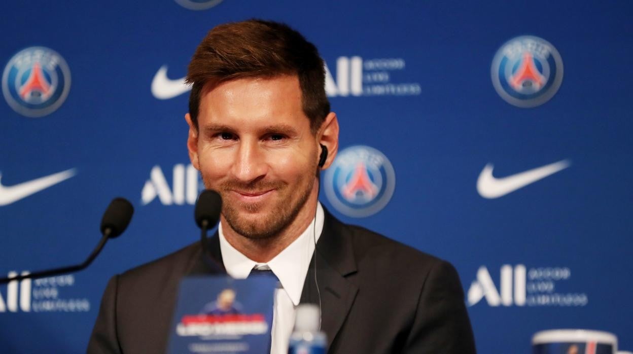 Messi, durante su presentación con el PSG esta mañana