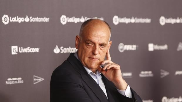 Tebas saca adelante el pacto con CVC con una cláusula que excluye a Real Madrid, Barcelona, Athletic y Oviedo