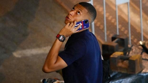 Mbappé debe abrir la espita