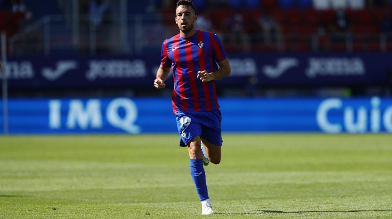 El Eibar tumba al líder y se mete de lleno en la pelea por el ascenso directo