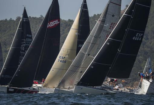 El sorteo de barcos para la Ladies Cup marca el final de los preparativos del Trofeo Príncipe de Asturias