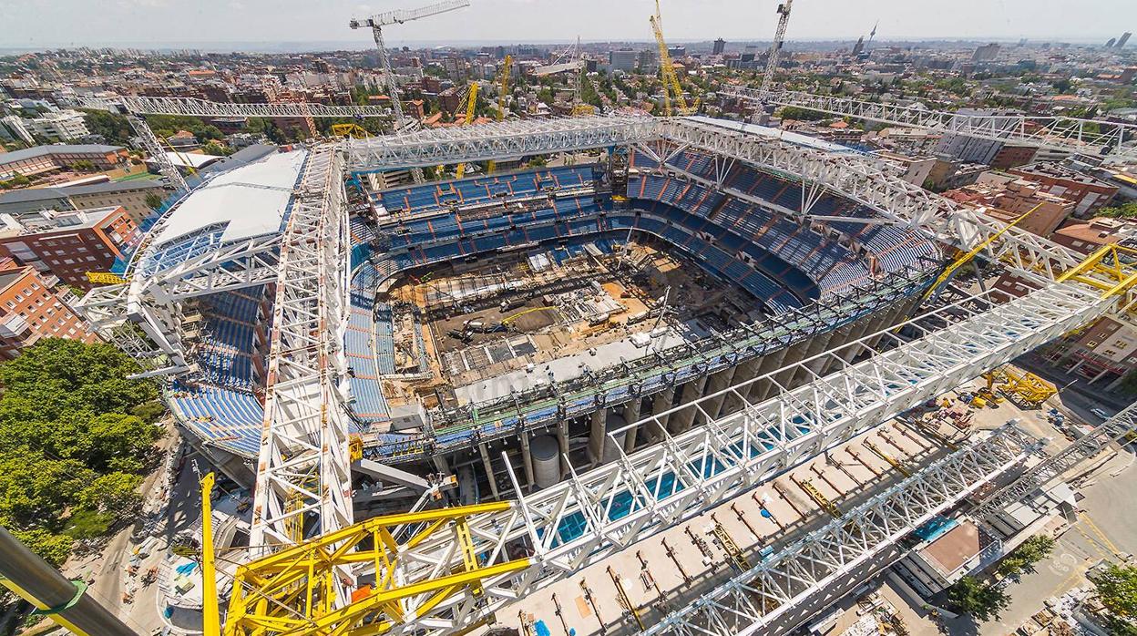 Las obras del Bernabéu acabarán en diciembre de 2022