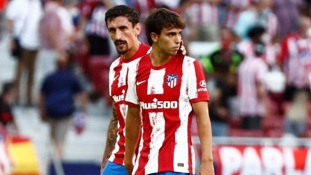 Dos partidos de sanción a Joao Félix por su expulsión ante el Athletic