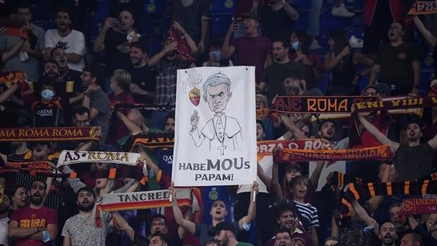 La metamorfosis de José Mourinho en su proyecto más humilde