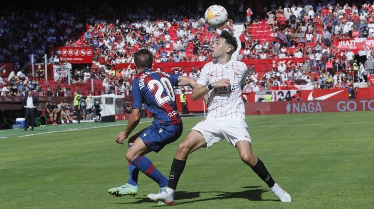 El Sevilla golea al Levante