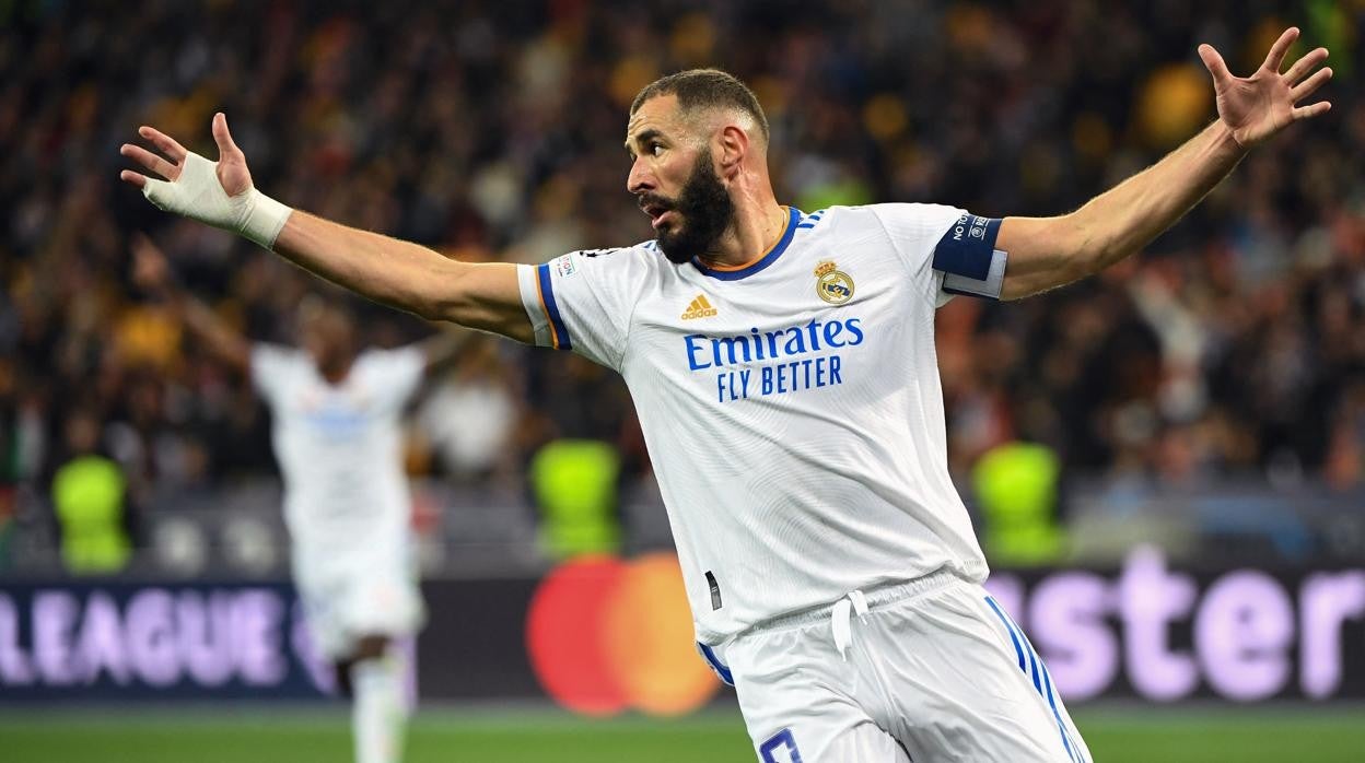 Benzema, ayer durante el partidod el Real Madrid frente al Shakhtar