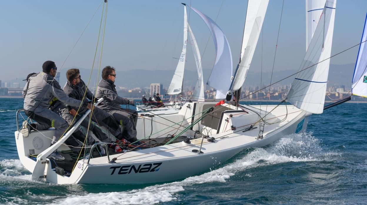 «Tenaz», vencedor de la primera serie de la Barcelona Winter Series de J70