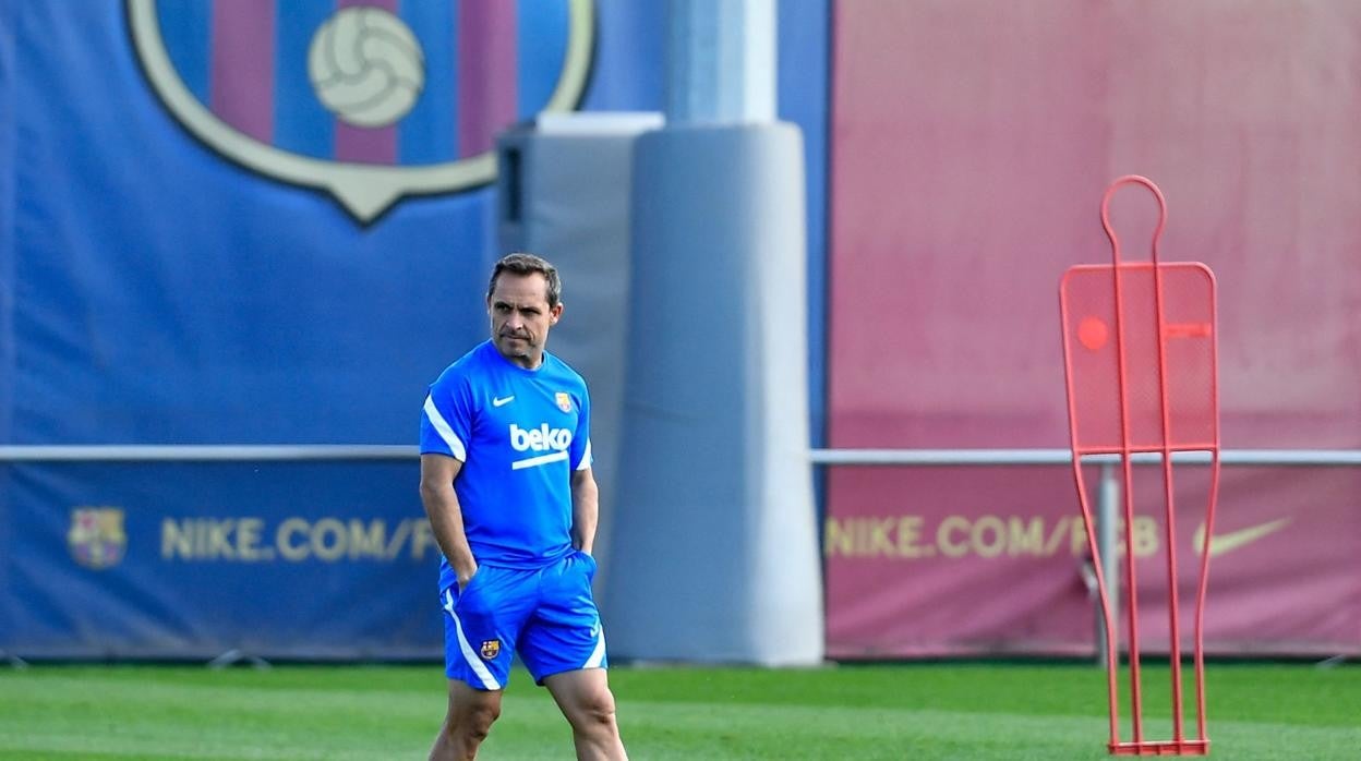 Sergi Barjuan, durante el entrenamiento de esta mañana