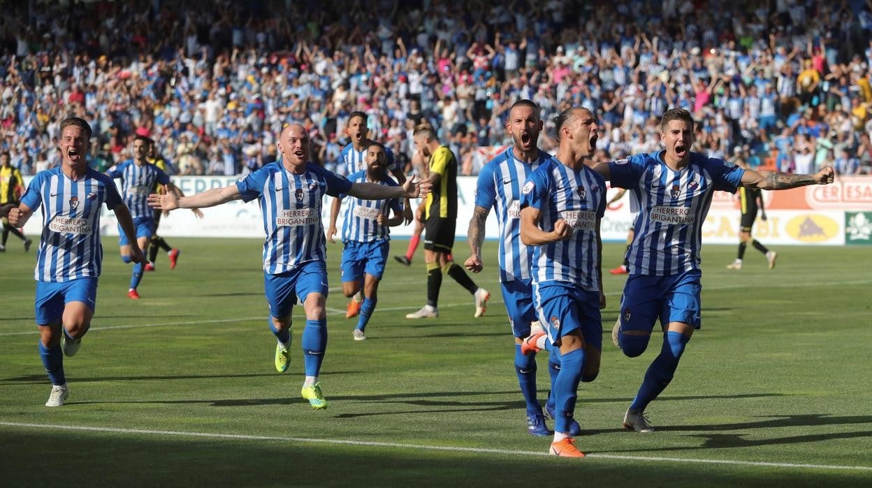 Seoane frustra a la Ponferradina en el último minuto