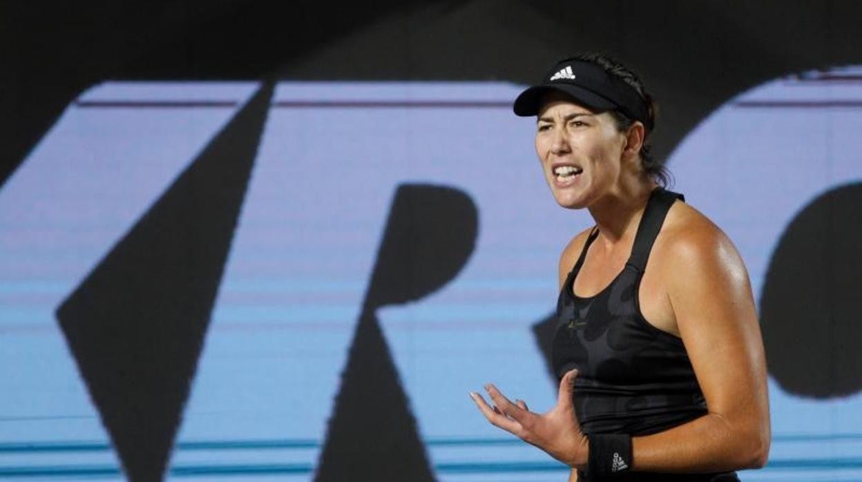 Muguruza empieza con derrota en las Finales WTA