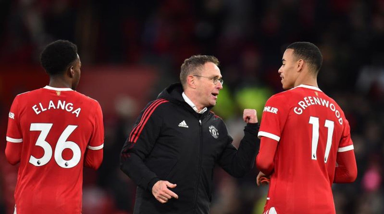 Rangnick debuta con triunfo al frente del United