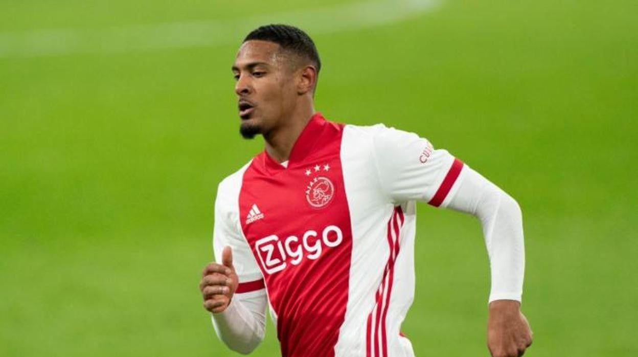 Haller es el gran goleador del Ajax