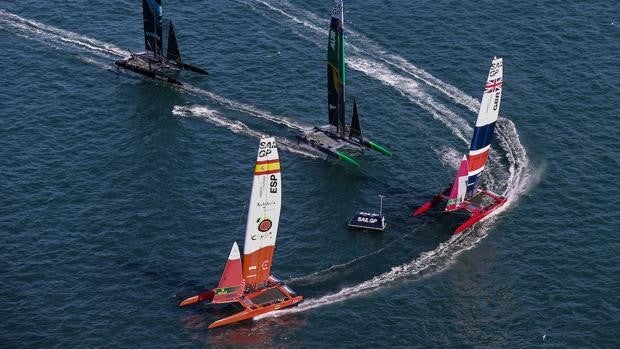 España brilla en Sidney liderando el Australia Sail Grand Prix