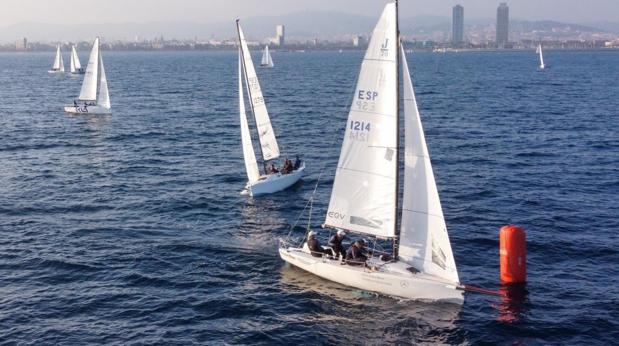 «Autolica-Tropicfeel-Kahaway» se mantienen líderes de la International Barcelona Winter Series