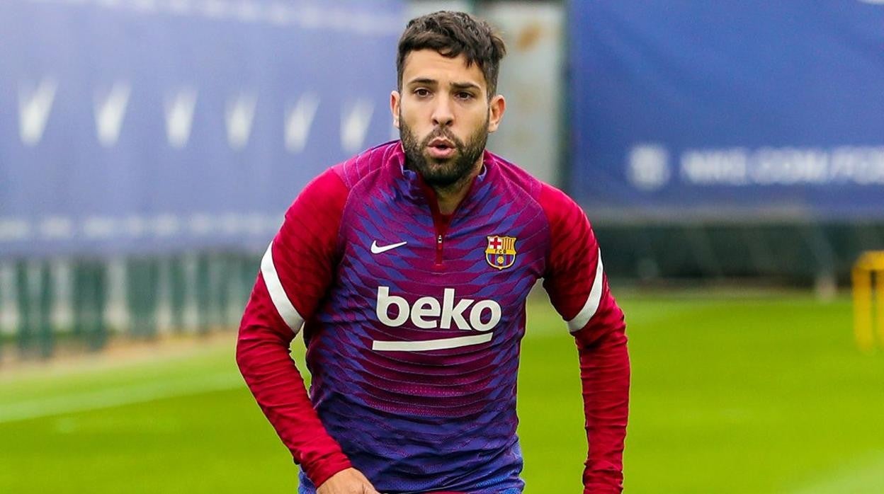 Jordi Alba, durante un entrenamiento con el Barcelona