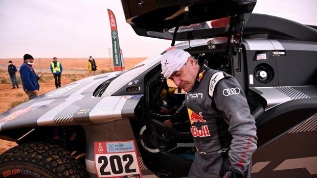 Sainz se desquita con un tercer lugar en la segunda etapa del Dakar