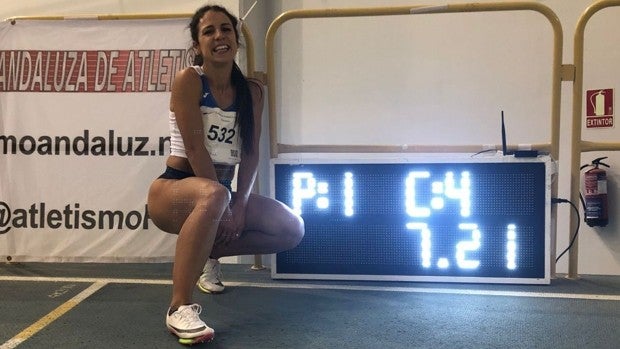 Maribel Pérez rompe el histórico récord de España de 60 metros