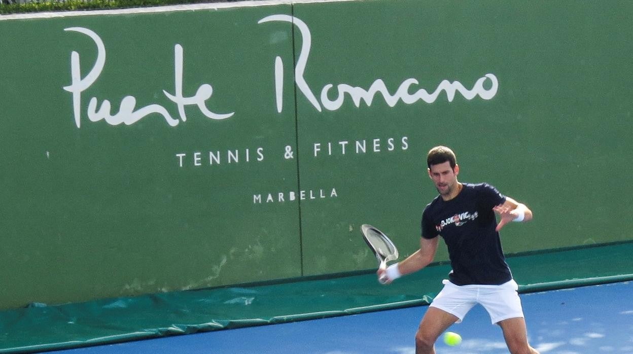 Djokovic, durante su estancia en Marbella en fin de año