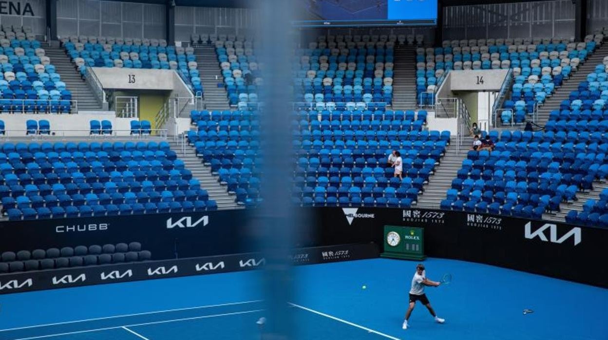 Zverev, entrenándose en Melbourne Park